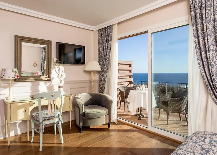 Hotell Blaumar Llafranc